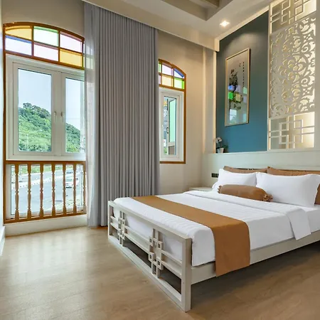 O'Nya Phuket Hotel Room photo